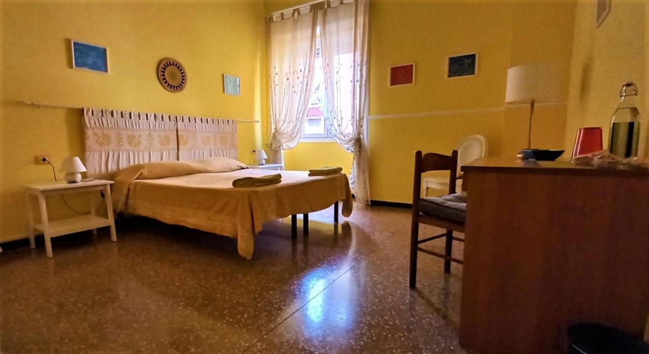 B&B In Centro Cagliari Exteriör bild