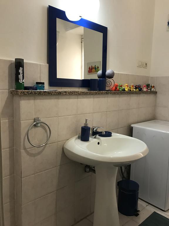 B&B In Centro Cagliari Exteriör bild